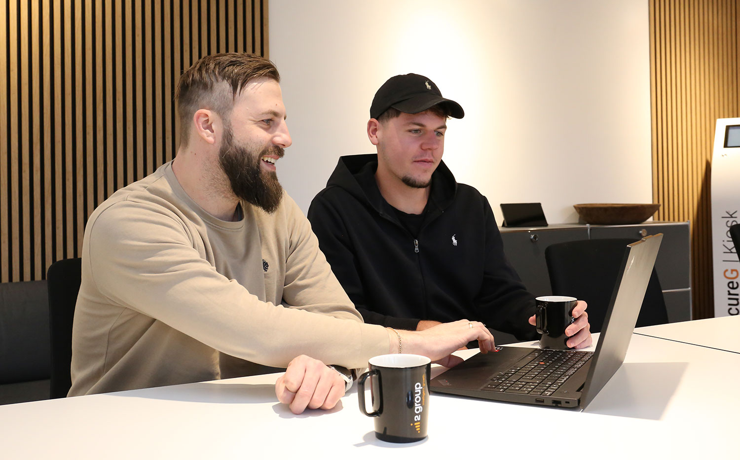 i2secops team at work